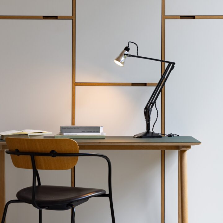 Original 315 Desk Lamp - Silver + Black - Navigation Edition