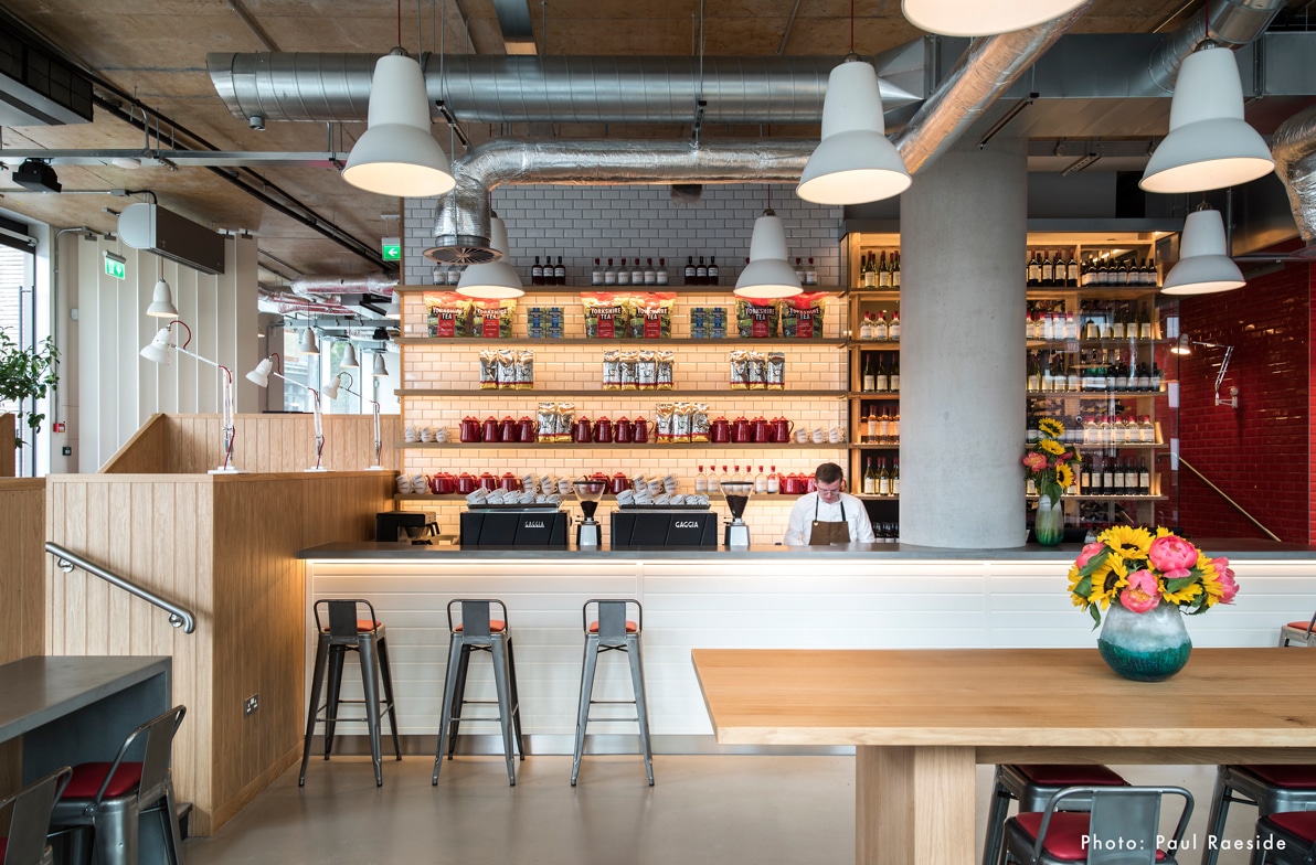 Albion-Clerkenwell-bar-2