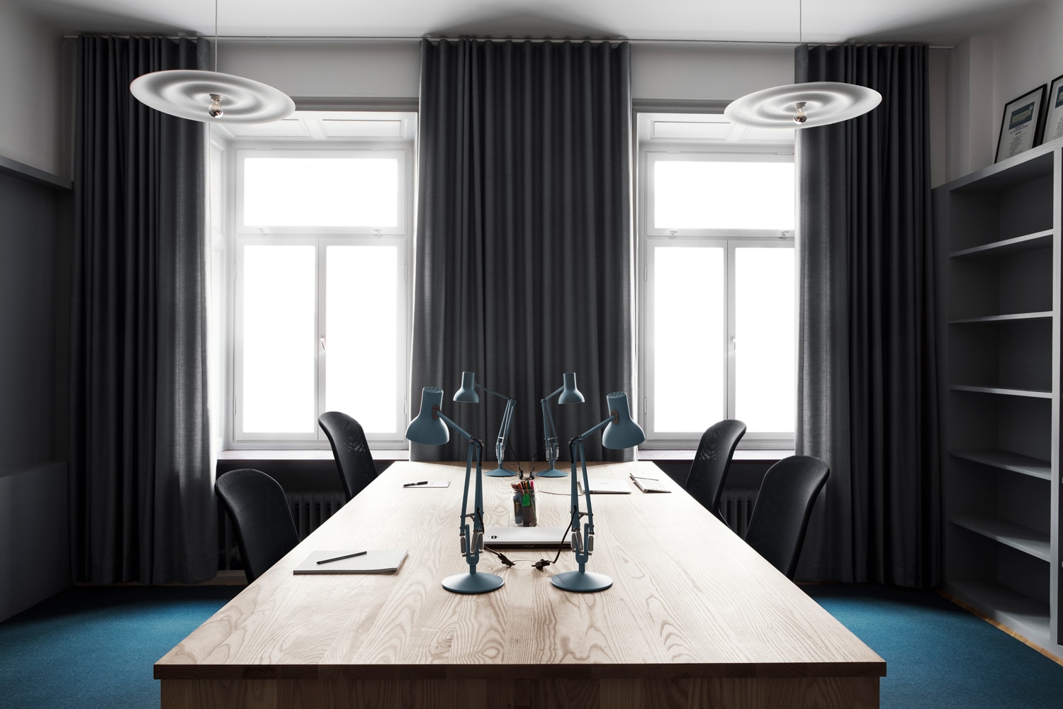 Alma-Stockholm-desk-space-for-four
