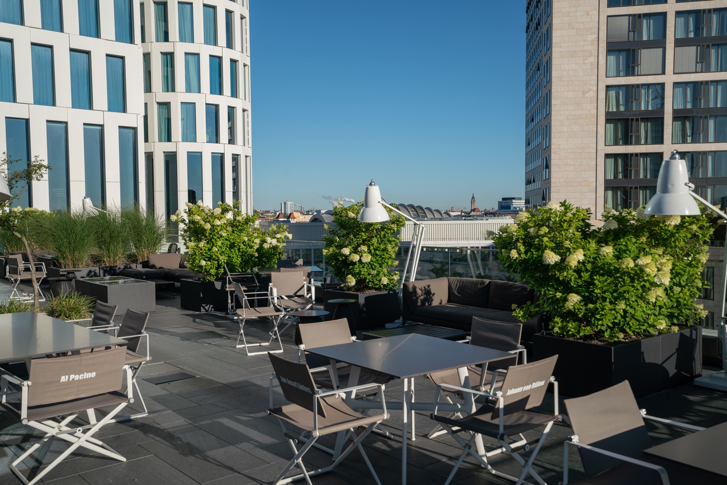 Anglepoise-at-Motel-One-sun-deck