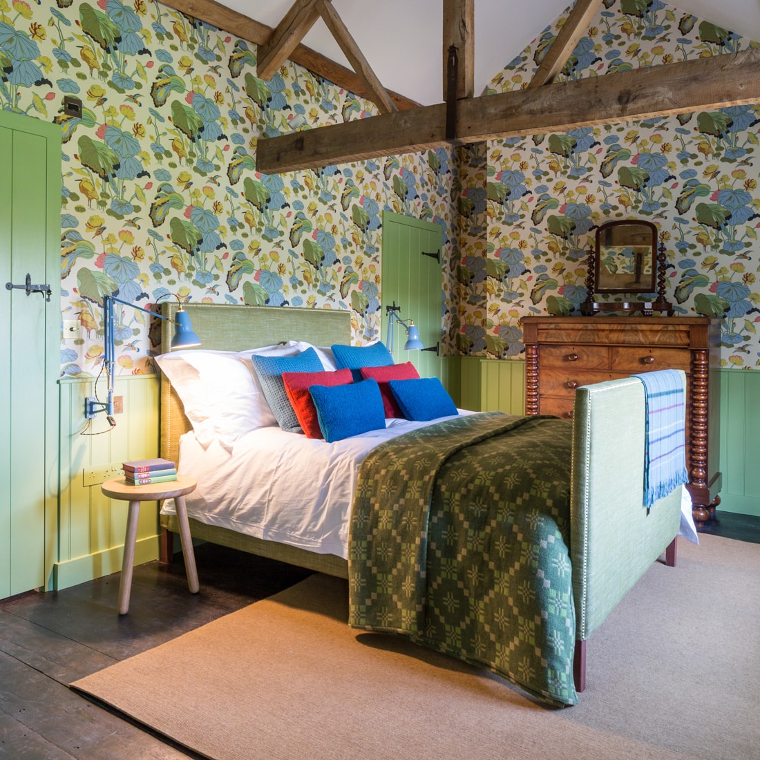 Craftsman-Cottage-Master-Bedroom