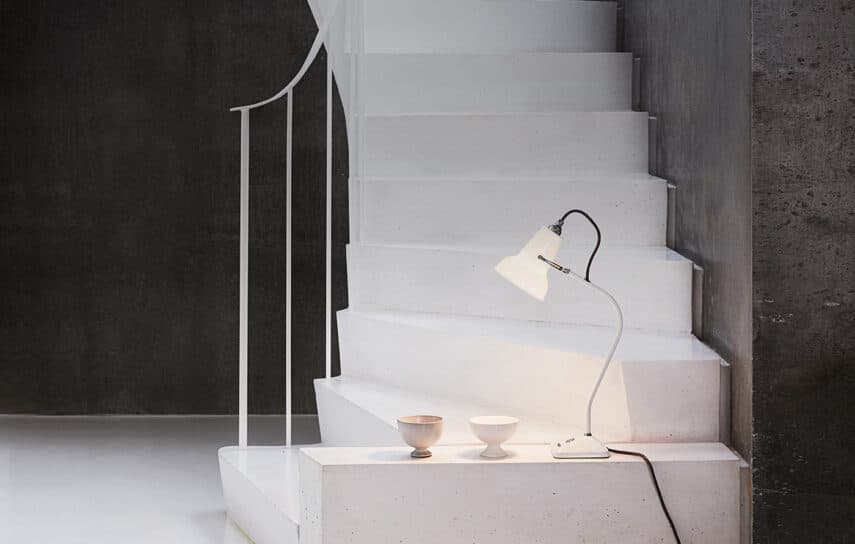 original 1227 mini desk lamp ceramic