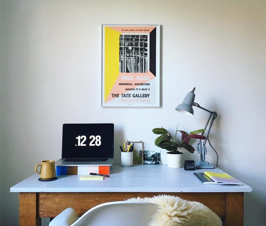 original mini 1227 desk lamp