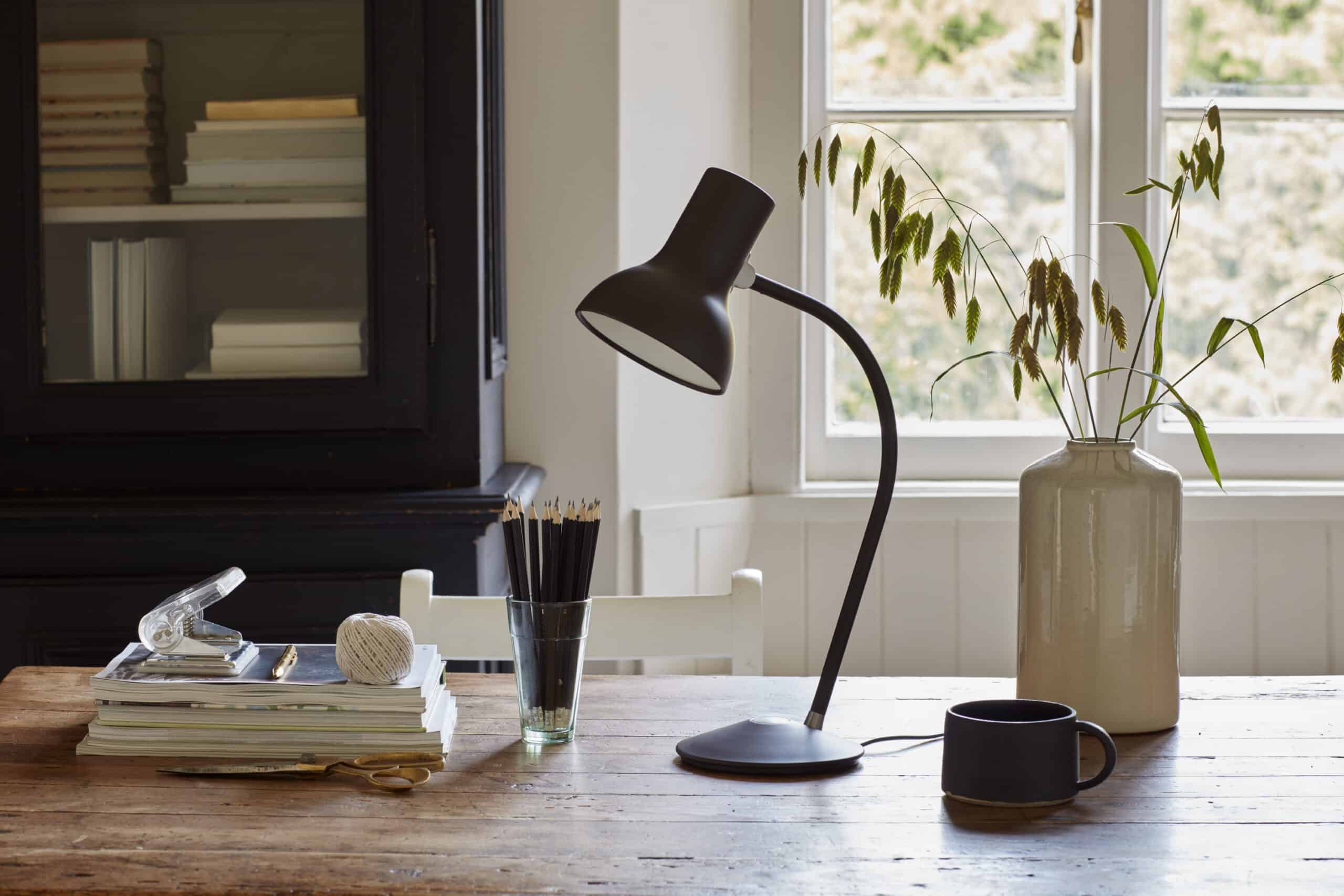 type 75 mini table lamp