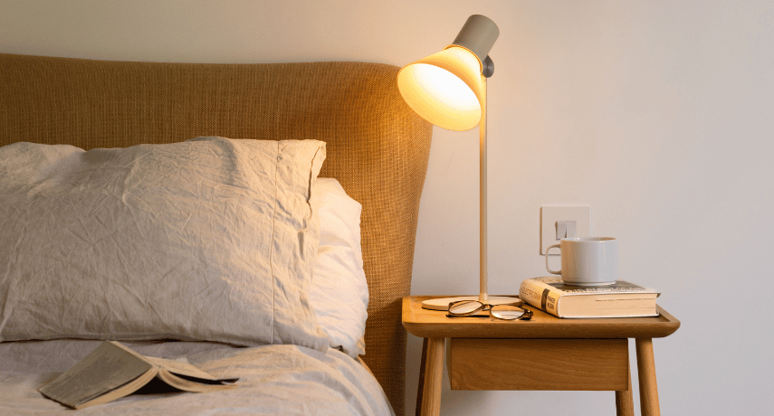 type 80 table lamp putty