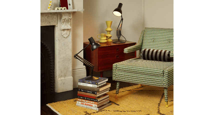 type 75 desk lamp