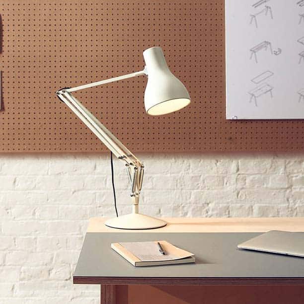 type-75-desk-lamp-alpine-white_4924.LS.SQ.W.S1.UK.5