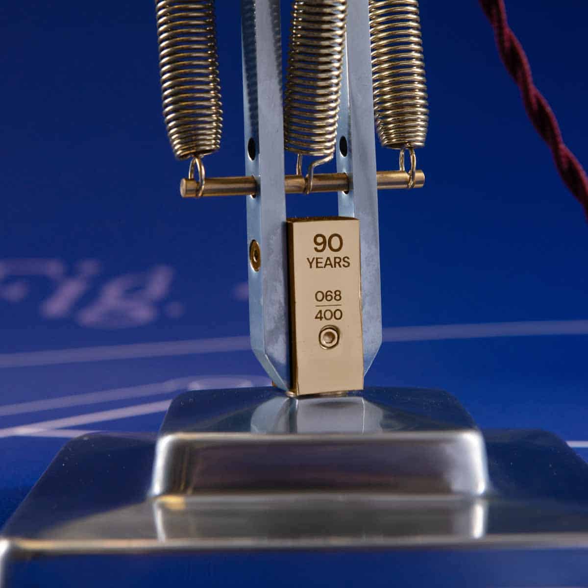 original-1227-90years-desk-lamp-polished-raw_2525.LS.SQ.W.D1.5