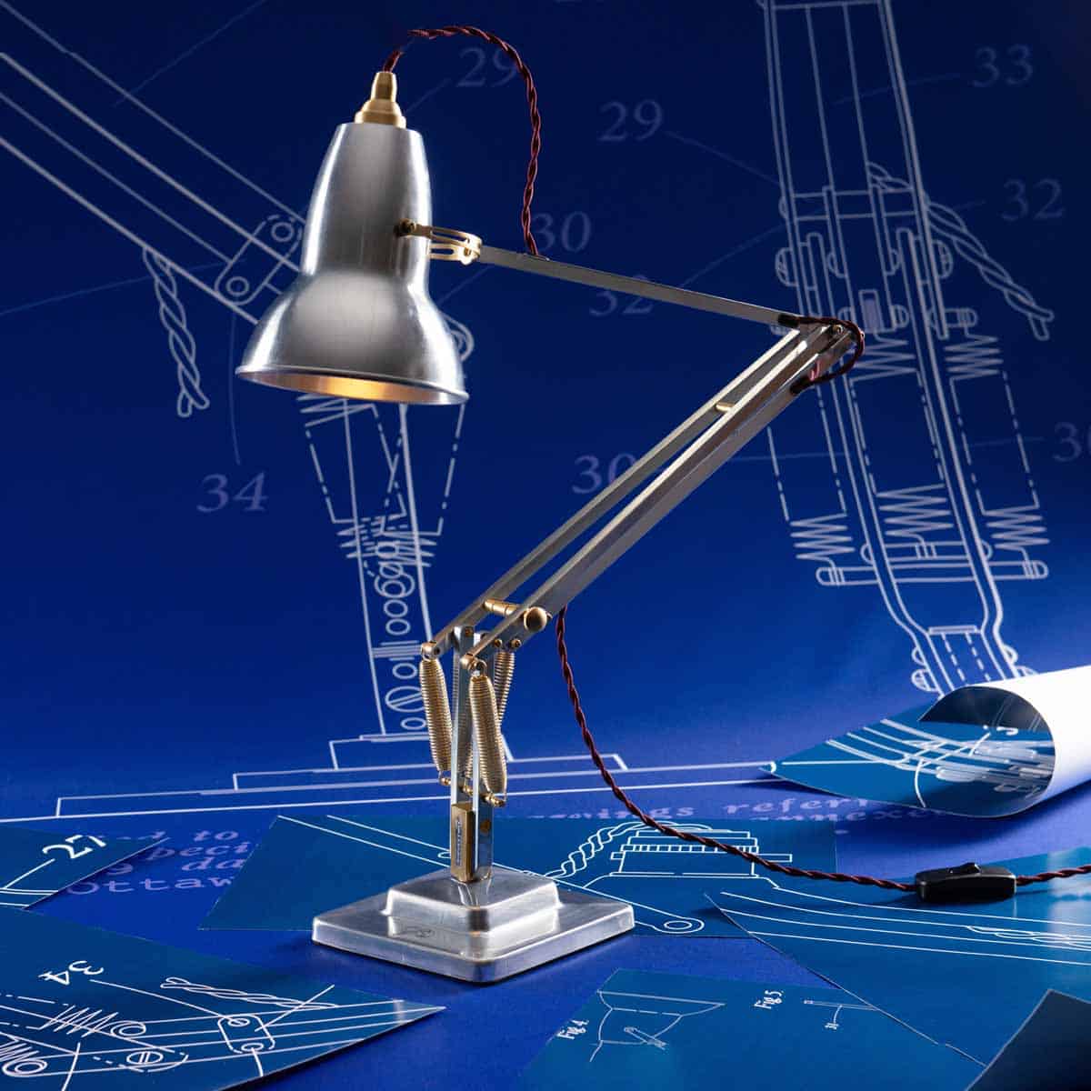 original-1227-90years-desk-lamp-polished-raw_2525.LS.SQ.W.H1.1