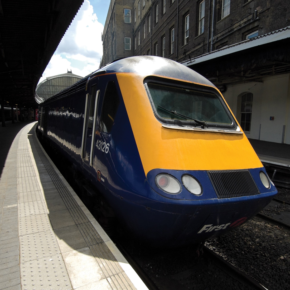 Intercity_Train._Sir_Kenneth_Grange_Anglepoise