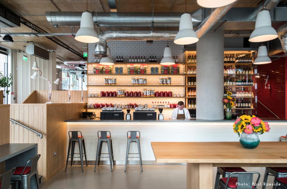 Albion-Clerkenwell-bar-2