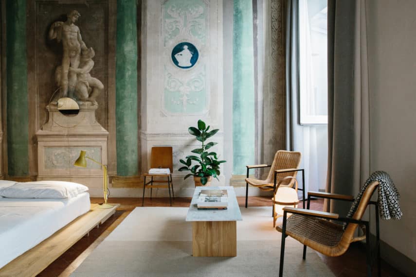 Numeroventi-Design-Residency-room