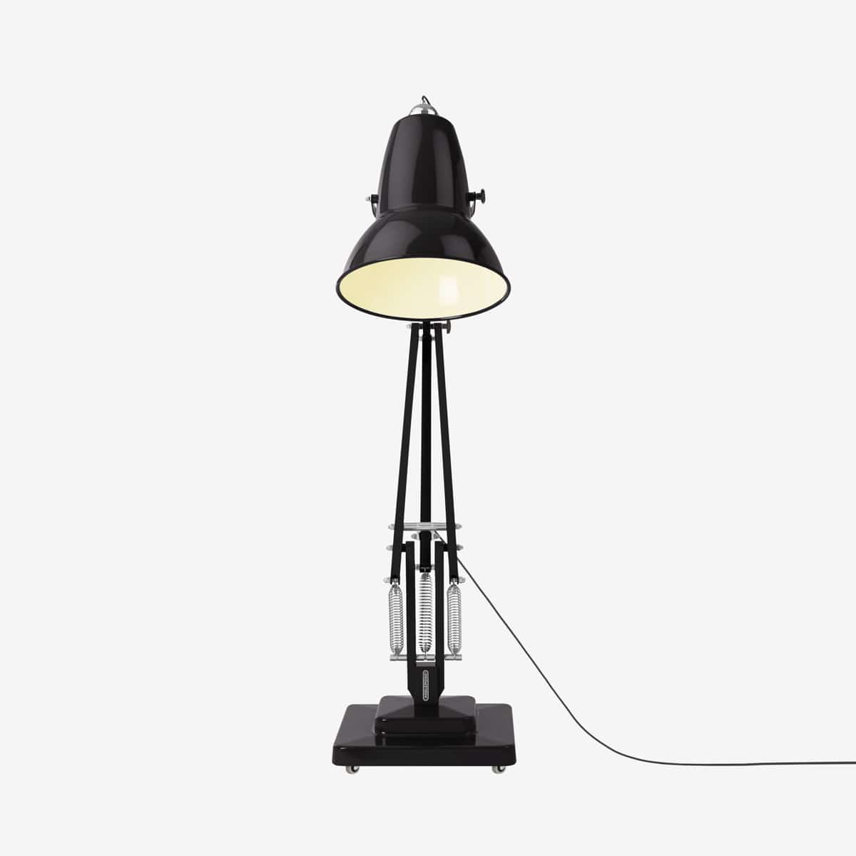 original-1227-giant-floor-lamp-jet-black-4_2